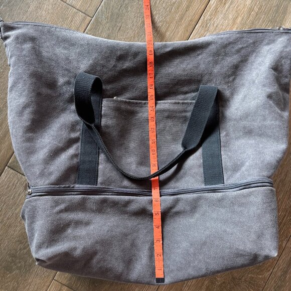 Lo & Sons Catalina Deluxe Large gray bag - Picture 13 of 13